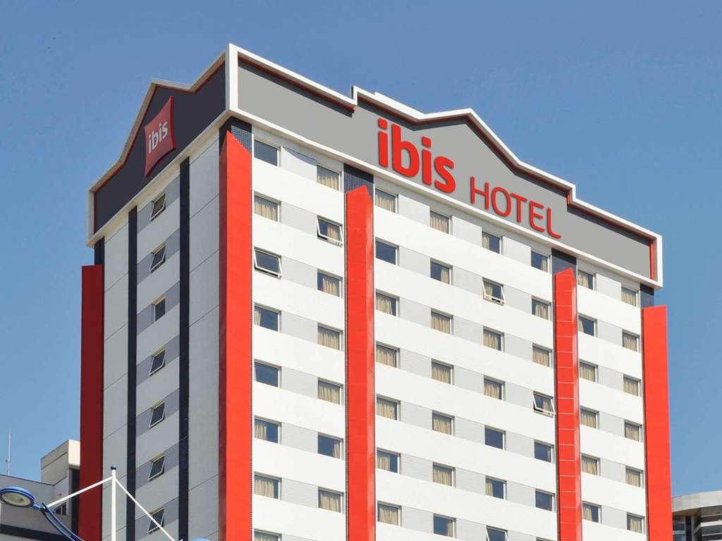 Ibis Vitoria Praia Do Canto Extérieur photo
