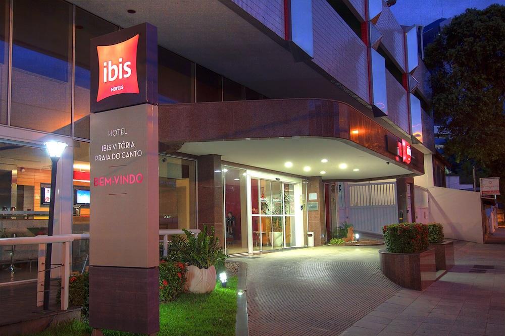 Ibis Vitoria Praia Do Canto Extérieur photo